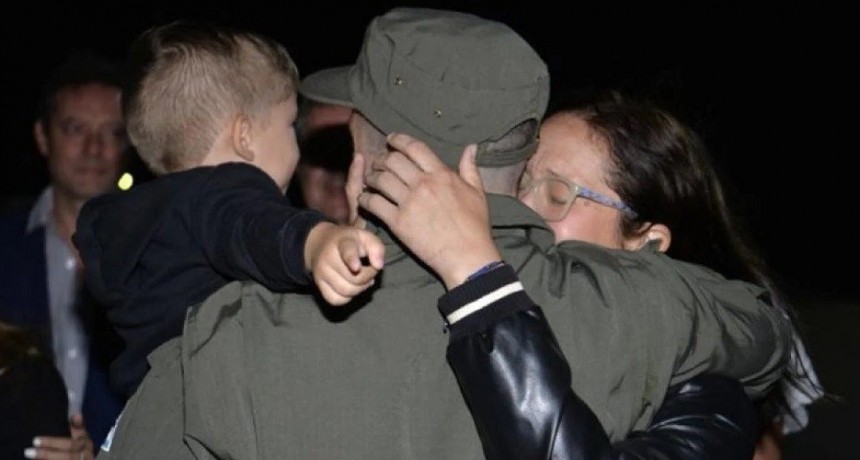 El gendarme Nahuel Gallo regres&oacute; al pa&iacute;s tras 448 d&iacute;as detenido en Venezuela