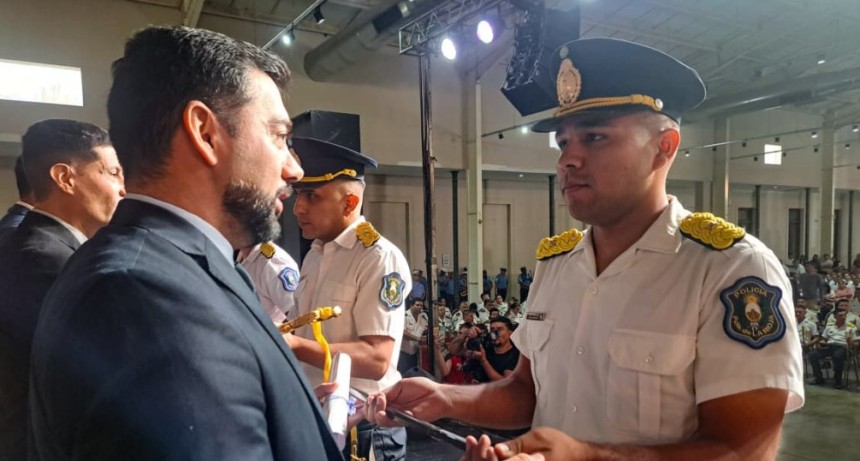 La Rioja sum&oacute; 57 nuevos oficiales y refuerza la profesionalizaci&oacute;n de la seguridad