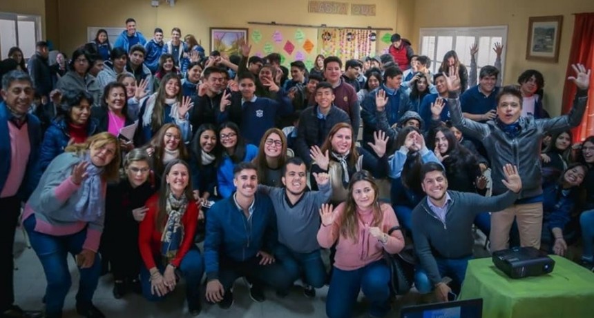 Ciclo de charlas "vos pod&eacute;s, vos val&eacute;s" recorre colegios secundarios 