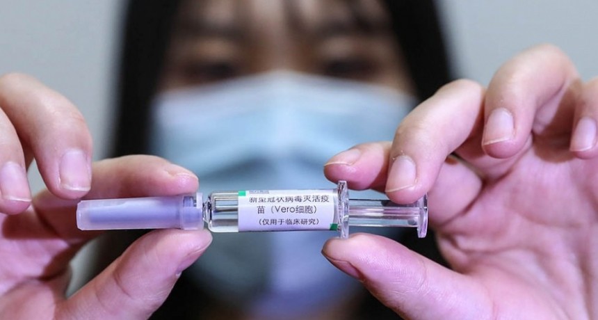 Argentina define la compra de vacunas producidas por Sinopharm