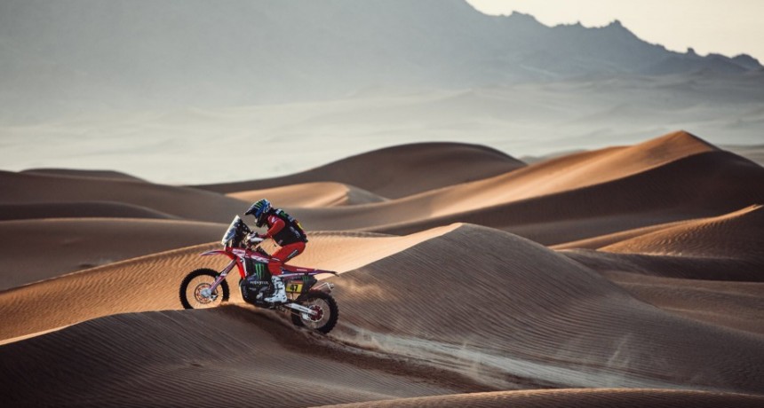 El salteño Kevin Benavides ganó el Rally Dakar 2021 en motos