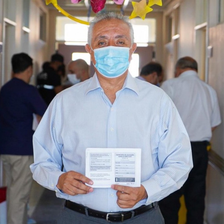 Vergara recibió la primera dosis de la vacuna contra el coronavirus