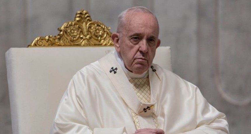 En su primera misa del año, Francisco convocó a 