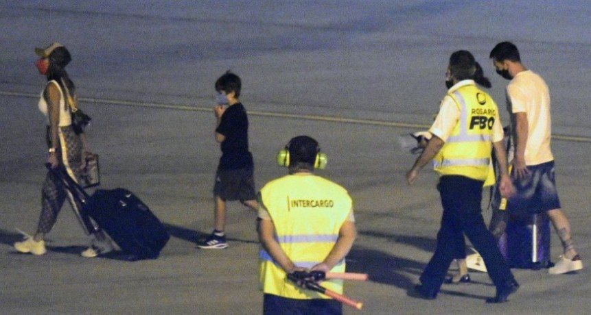 Messi ya está en París y en breve volverá a entrenar con el PSG