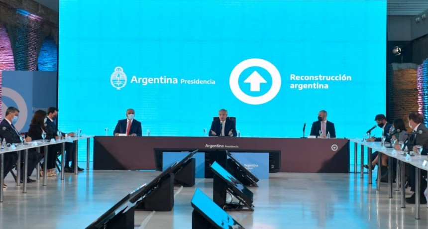 Quintela acompañó al Presidente en la exposición del ministro de Economía de la Nación sobre las negociaciones con el FMI