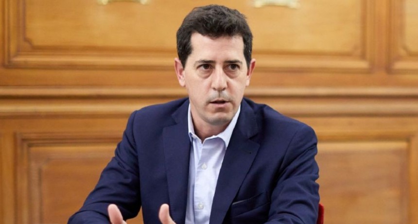 De Pedro salió al cruce de quienes se oponen a un acuerdo con el FMI