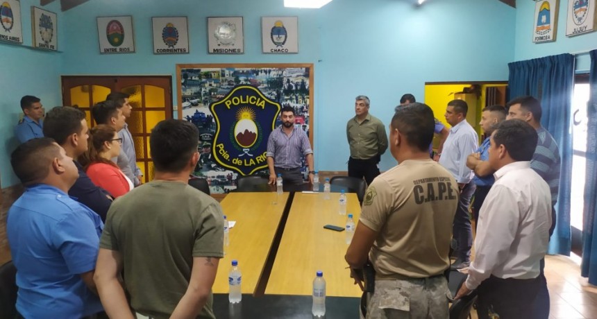 El ministro Zárate se reunió con trabajadores de las fuerzas de seguridad