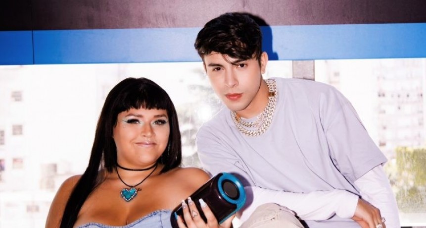 Rusherking estrena nueva canción junto a  Flor Álvarez