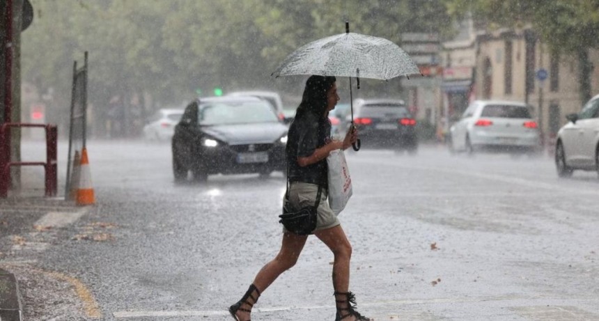 Fin de semana complicado por alertas meteorológicas en varias provincias