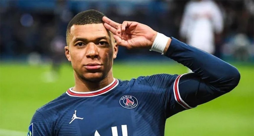 Echarían al PSG de la Champions por deuda con Mbappé