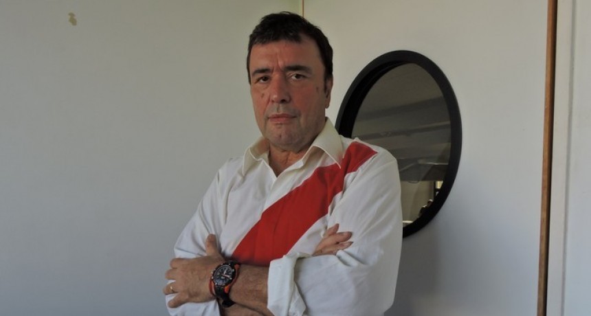  Uno de los históricos periodistas seguidores de River Plate se quedo sin aire 