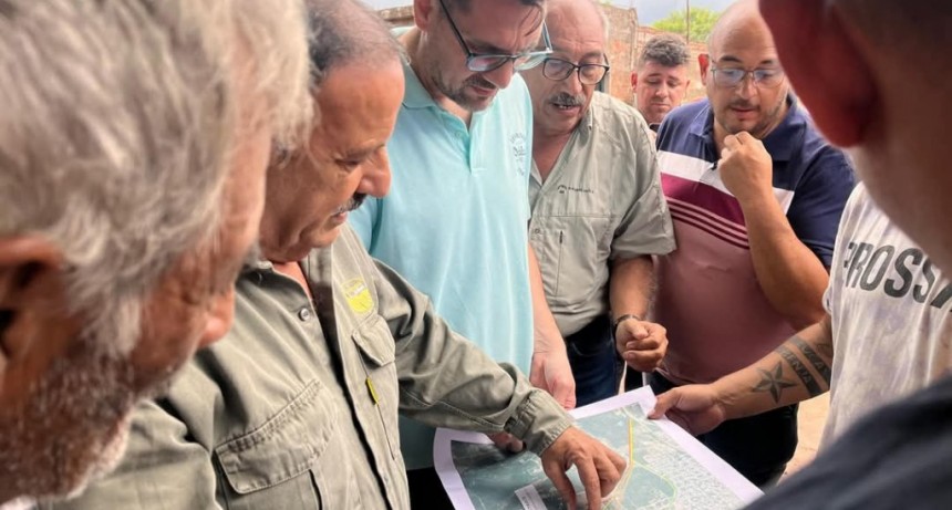 Quintela llegó a Chamical para asistir a los damnificados por las inundaciones