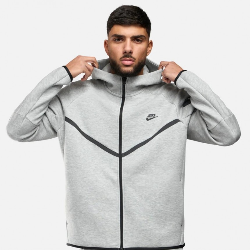 Insólito: Agotaron el conjunto que vestía Maduro al momento de la detención