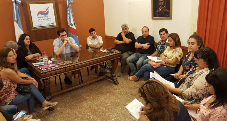 Sigue sin resolución la mesa salarial con los docentes