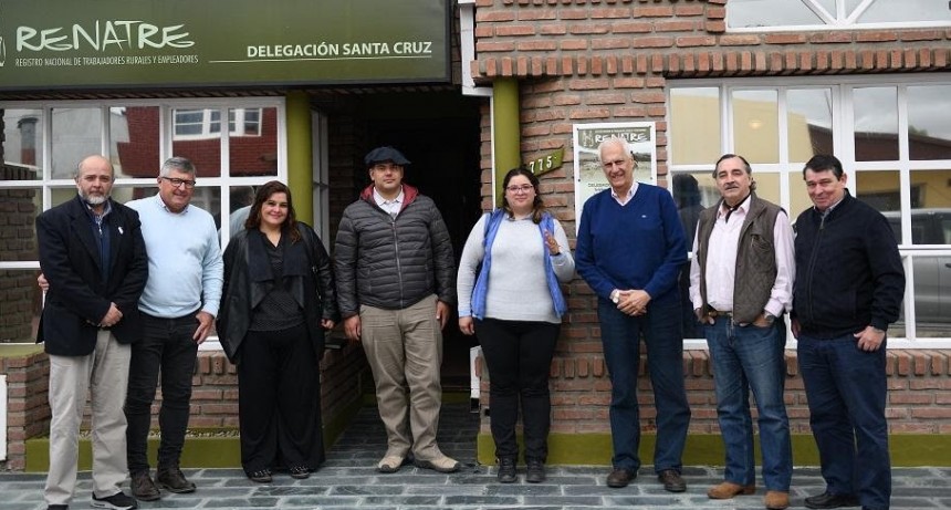 El RENATRE junto al INTA capacitarán trabajadores rurales de Santa Cruz