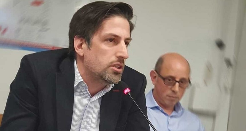 Educación evaluará el estado de las netbooks encontradas en el Correo