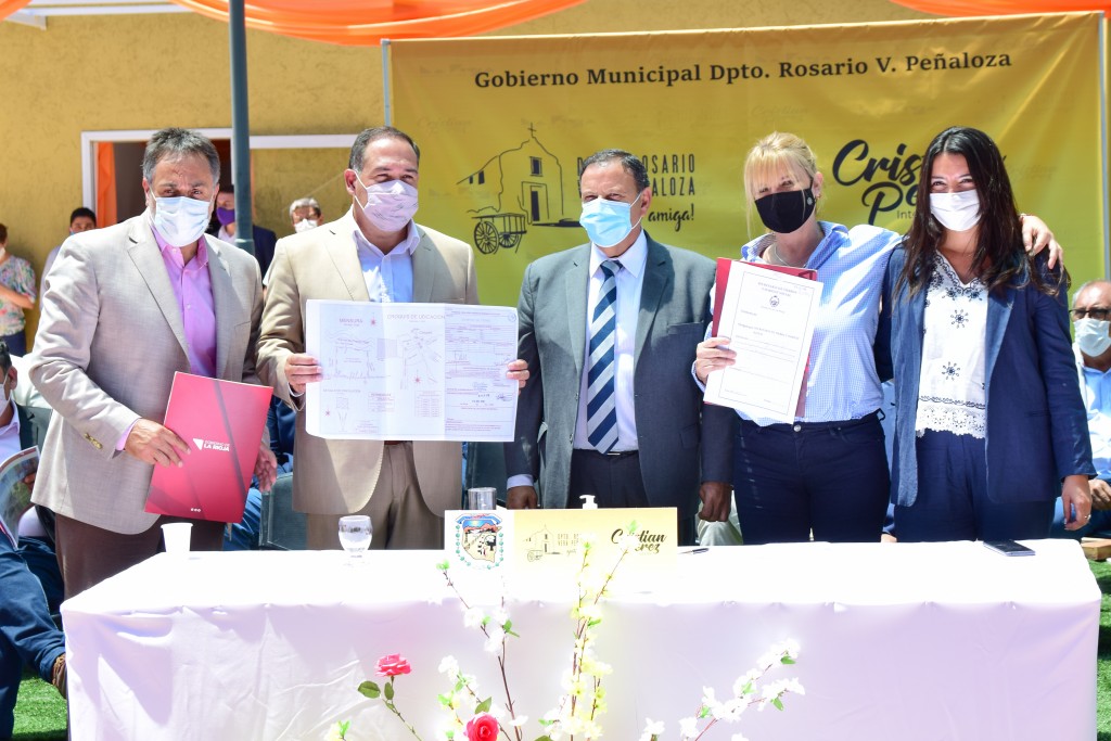 Gobierno fortalece política habitacional en el interior provincial