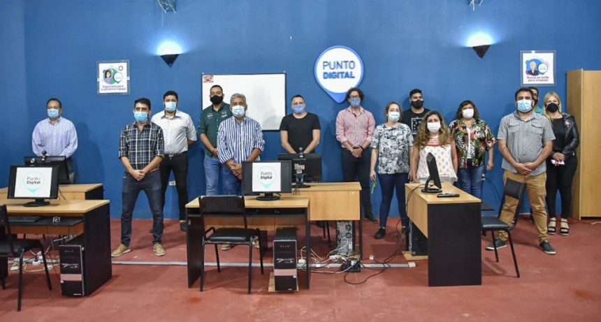 El gobierno provincial puso en valor el Punto Digital ubicado en La Costa riojana