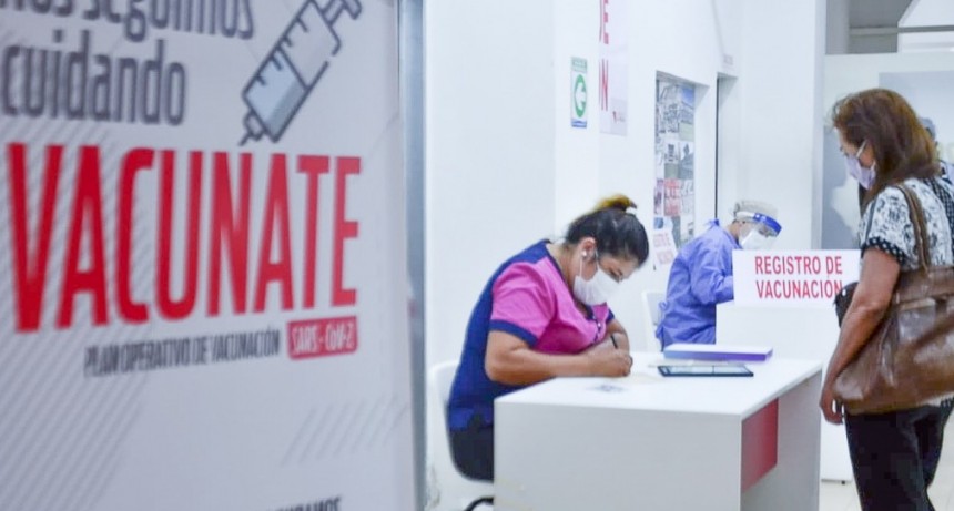 Gobierno avanza con el plan de vacunación contra el COVID-19