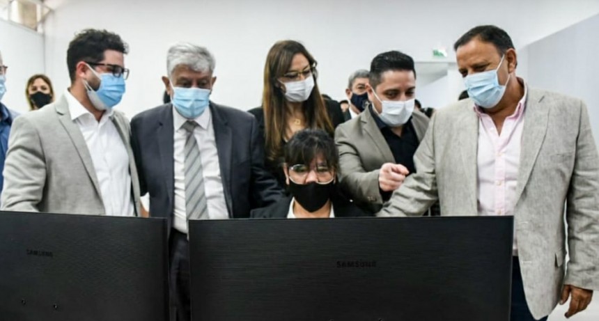 Gobierno puso en funcionamiento las alarmas vecinales