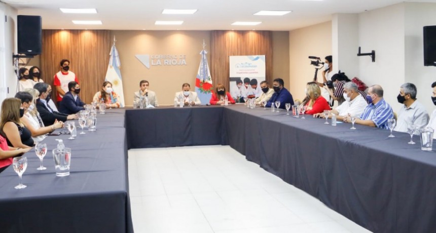 Educación puso en marcha el programa “Acompañar: Hacer Escuela entre Trayectorias y Puentes”