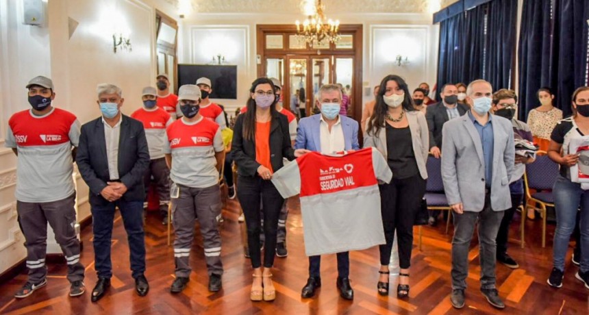 El Gobierno Provincial avanza en jerarquizar la tarea del personal de Seguridad