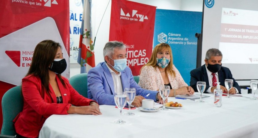 Gobierno trabaja en herramientas para la creación de empleo genuino en toda la provincia