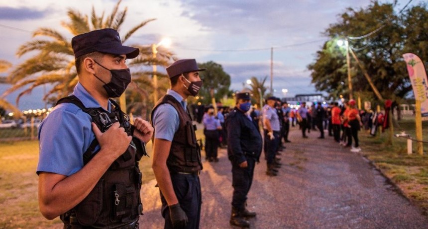 El personal afectado a la seguridad, la inversión del Estado y la conducta ciudadana lograron un festival sin violencias 
