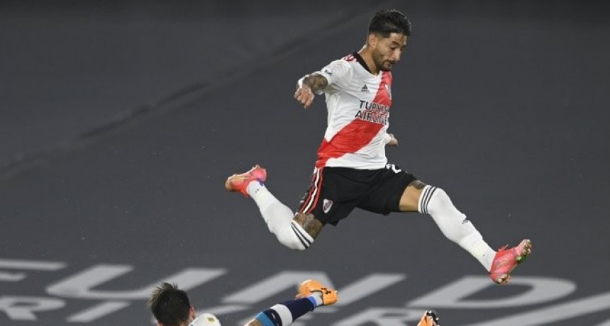 Racing esta noche se llevó un punto del Monumental