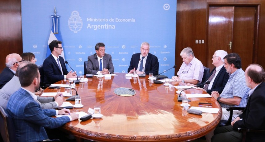 El Gobierno acordó con los colegios privados un tope de aumento en las cuotas