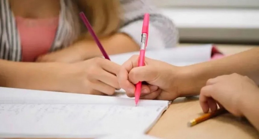 Se paga desde hoy 90 mil pesos de Ayuda Escolar