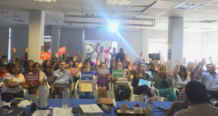 AMP para por 72 horas y resiente el inicio de las clases