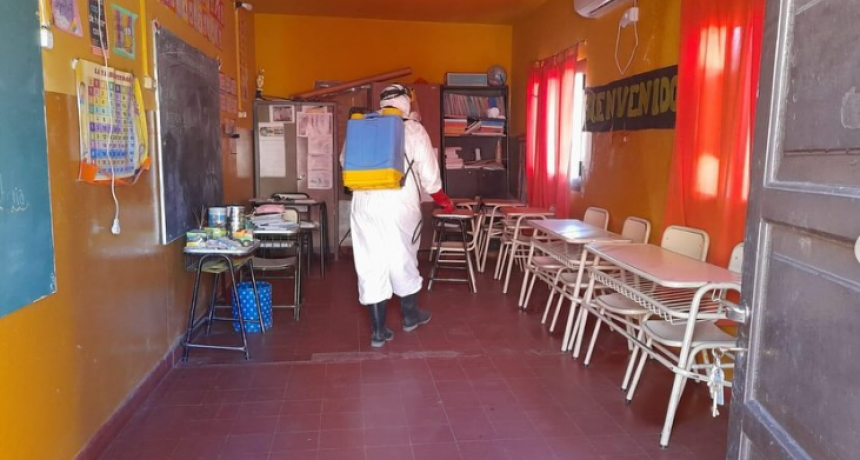 Chamical: El municipio prepara los establecimientos educativos para el inicio de clases