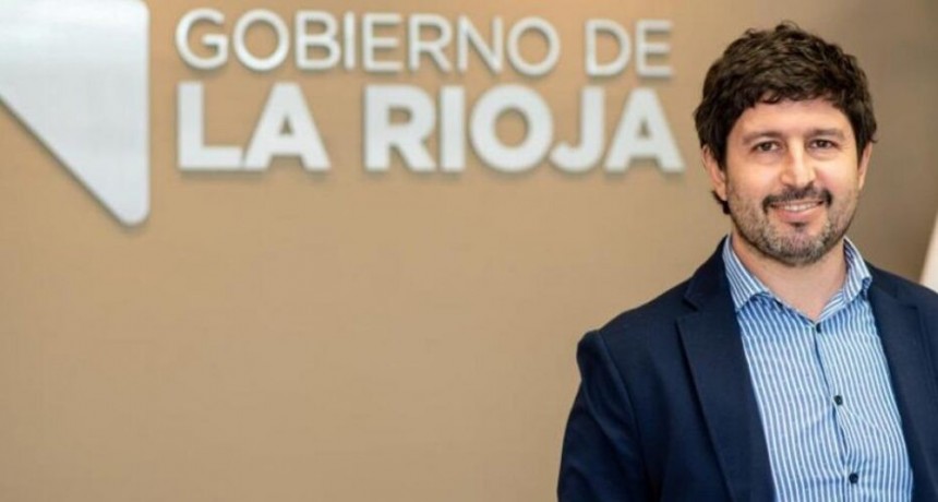 El ministro Bazán aseguró que “hay condiciones externas que han hecho caer todas las previsiones y la planificación financiera”