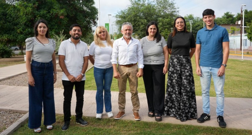 El intendente capitalino sigue renovando su gabinete