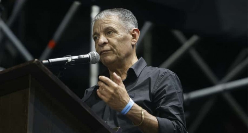 “No se puede vender la dignidad del pueblo por una zanjacuneta y dos metros de asfalto”