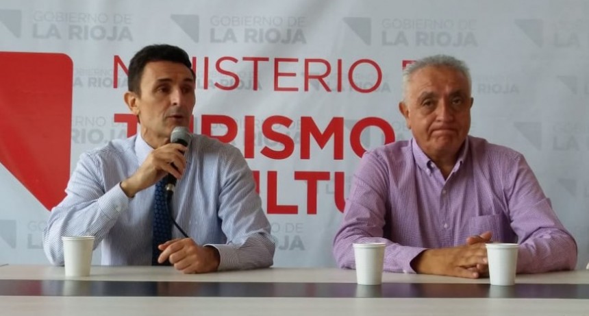 Gobierno realizó charla con los medios de comunicación