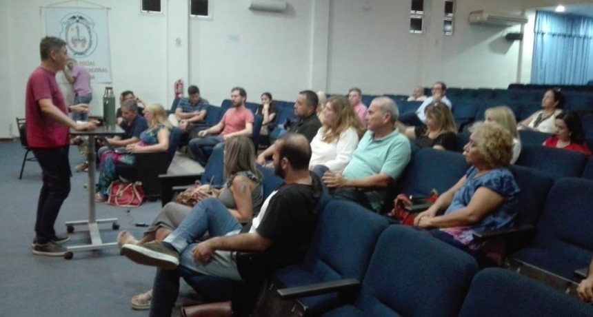 La UNLaR reprograma actividades académicas y administrativas