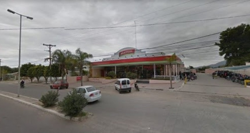 Clausuran sucursal del Súper Mayor por incumplimiento de precios