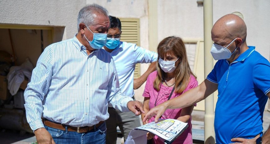  Vergara recorrió la obra del Hospital Luis Pasteur de Chepes 