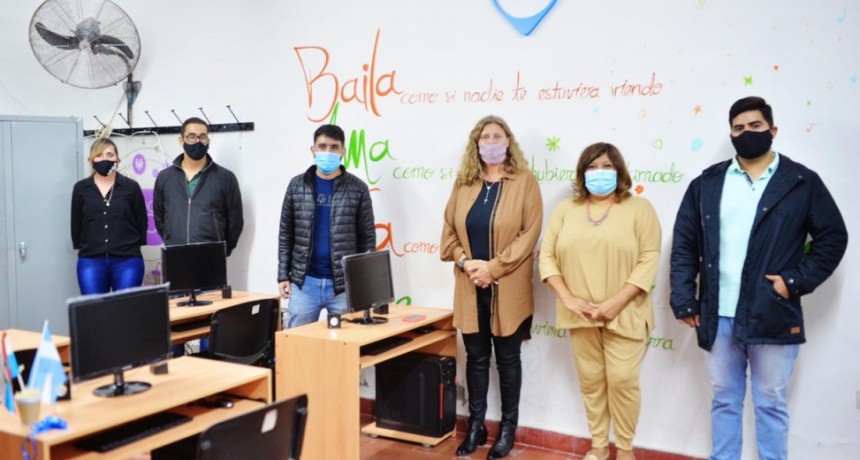 El gobierno provincial trabaja en la concreción de políticas públicas para la inclusión digital