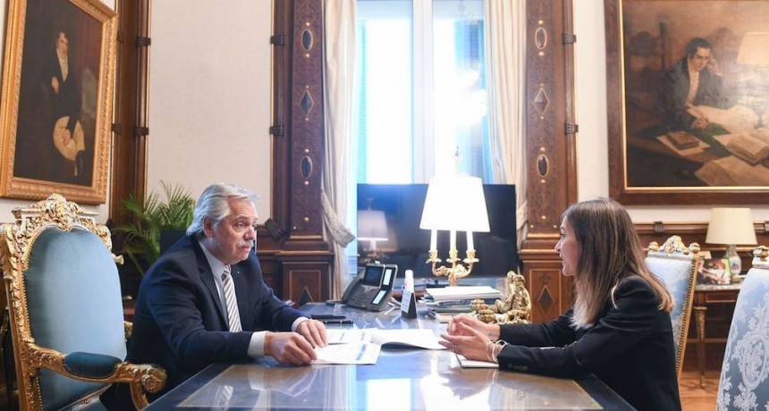 El Gobierno entregará leche y alimentos a beneficiarios de AUH y asignación por embarazo