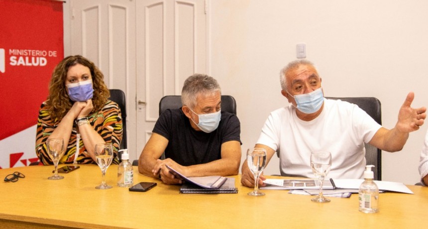 Presentan un plan maestro de inversiones para el primer nivel de atención de la Salud