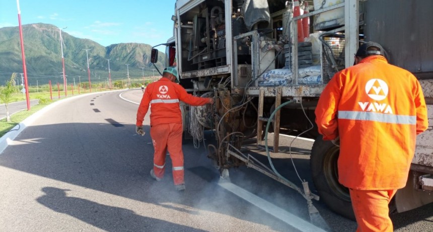 Vialidad Nacional continua con el señalamiento horizontal de la RN 75