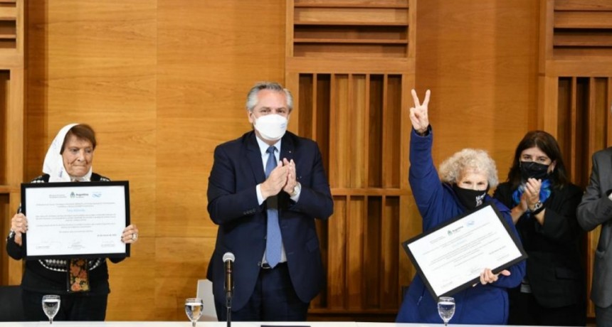 El Presidente condenó el negacionismo sobre los crímenes de la dictadura militar