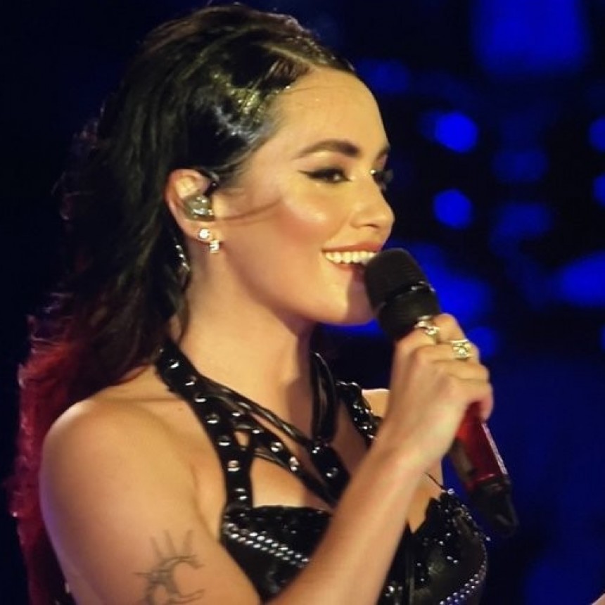 Lali llenó Vélez con su gira 