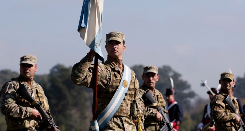 Las Fuerzas Armadas recibirán una jerarquización salarial del 60% a partir de marzo