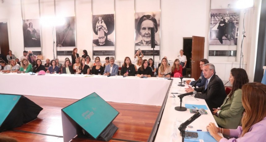 El Gobierno nacional presentó el programa riojano 