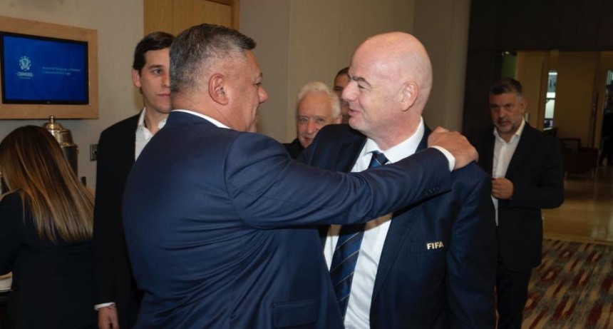 Infantino fue reelecto presidente de la FIFA sin oposición 