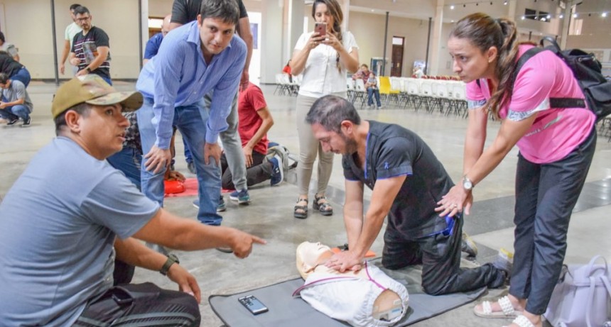 Continúa la capacitación de Reanimación Cardio Pulmonar(RCP) en distintas áreas del estado provincial